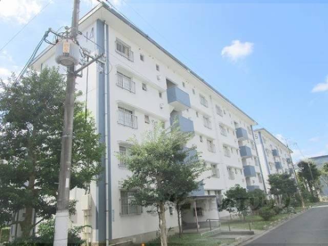 保津川団地１４号棟外観写真1