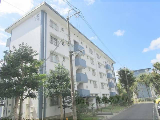 保津川団地１５号棟外観写真1