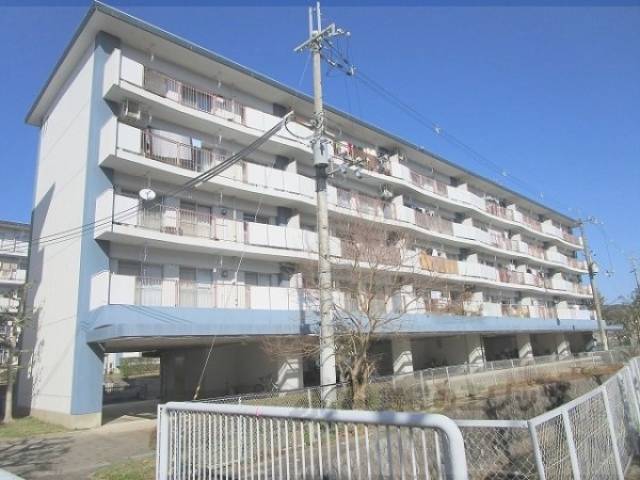 保津川団地１７号棟外観写真3