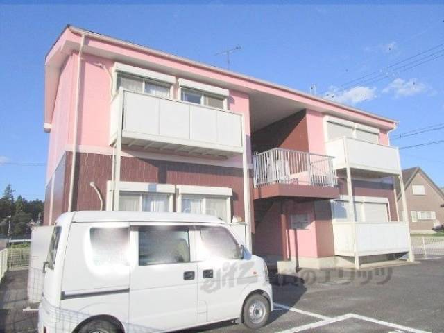 メゾンコウナン外観写真2
