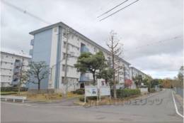 保津川団地１８号棟外観写真