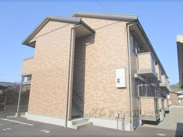 クローバー外観写真1