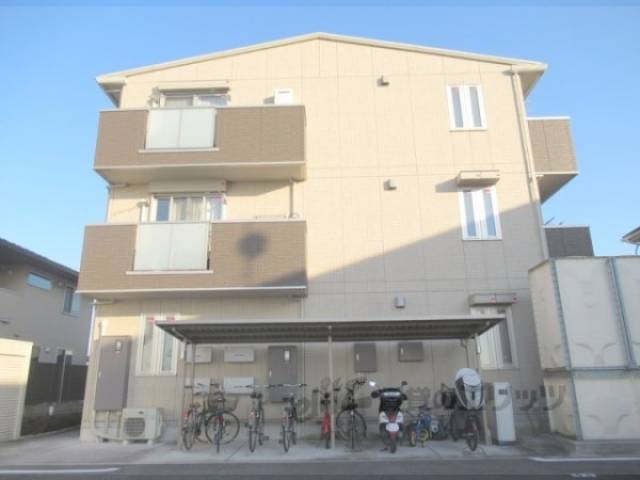 グレイスコート外観写真1