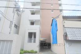 サイプレス・ワン外観写真