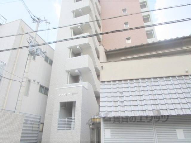 サイプレス・ワン外観写真3