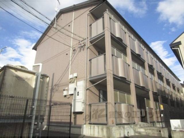 クレストパーク外観写真2
