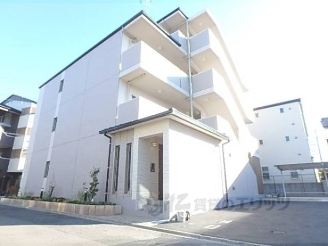 MIKARIN外観写真1