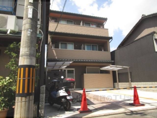 アパートメント二条城外観写真2