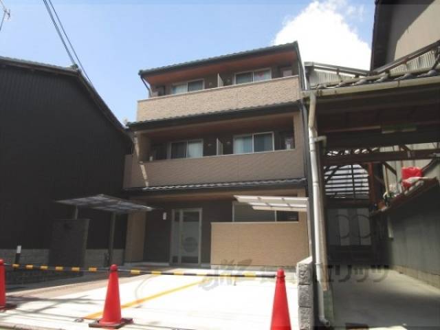 アパートメント二条城外観写真3