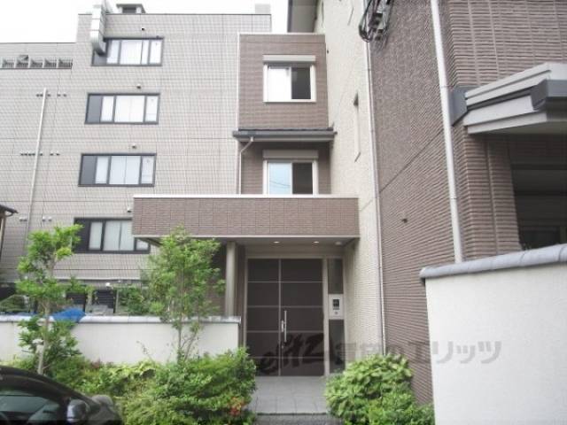 シャーメゾン東浅井外観写真1