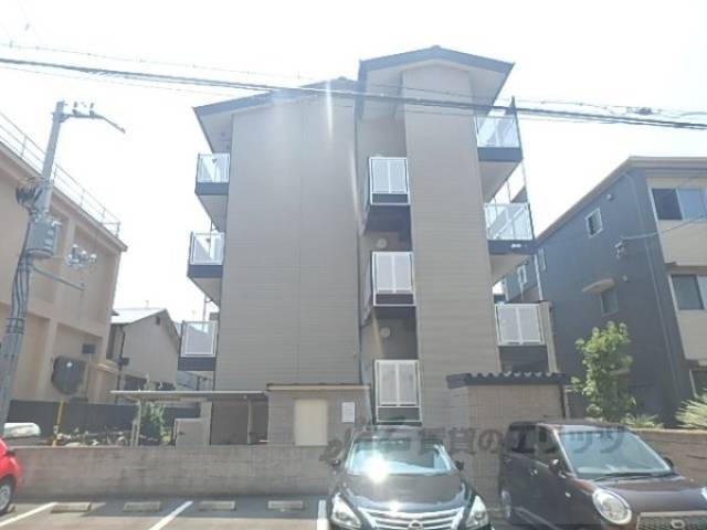 レオパレス吉祥院外観写真1