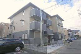 グレイス嵯峨外観写真