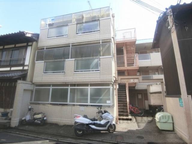 ラフィーネ北山外観写真1