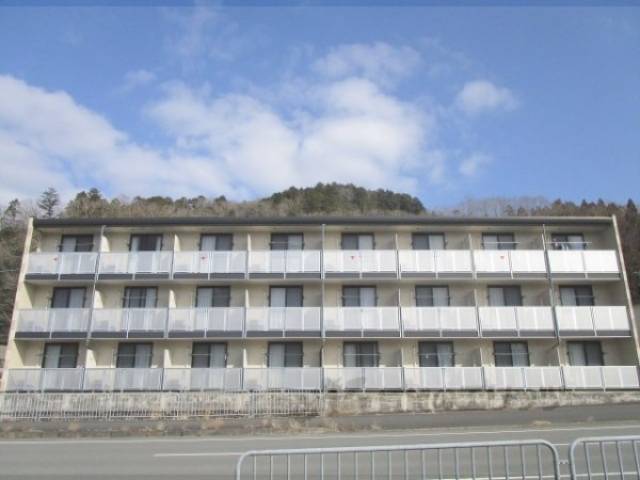 レオパレスハーツフィールド外観写真2