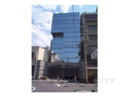 ストークビル三条烏丸外観写真1