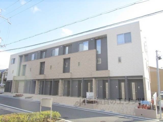 フェリシタ外観写真1