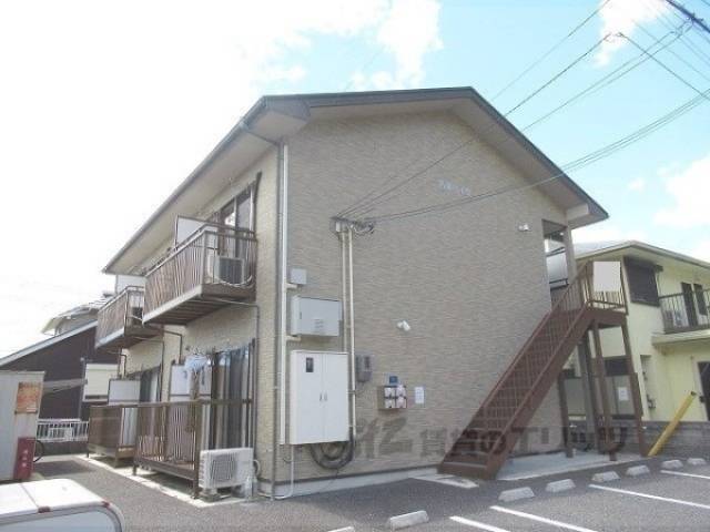 名坂ハイツ外観写真1