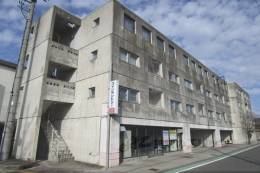 センターコート外観写真