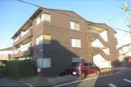 生出マンション外観写真