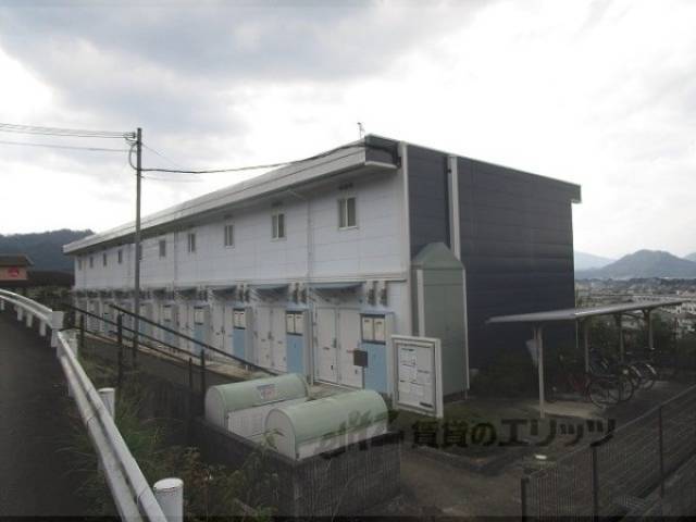 レオパレスＯＫＡ外観写真3