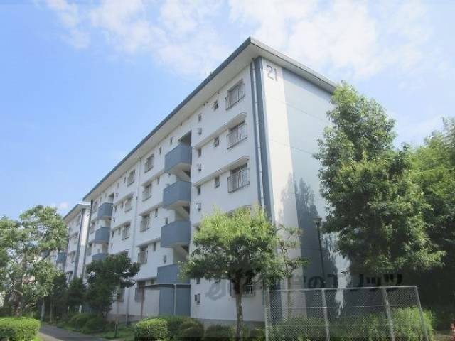 保津川団地２１号棟外観写真1