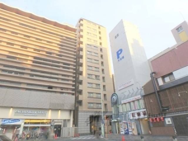 ユニハイム四条大宮駅前外観写真2