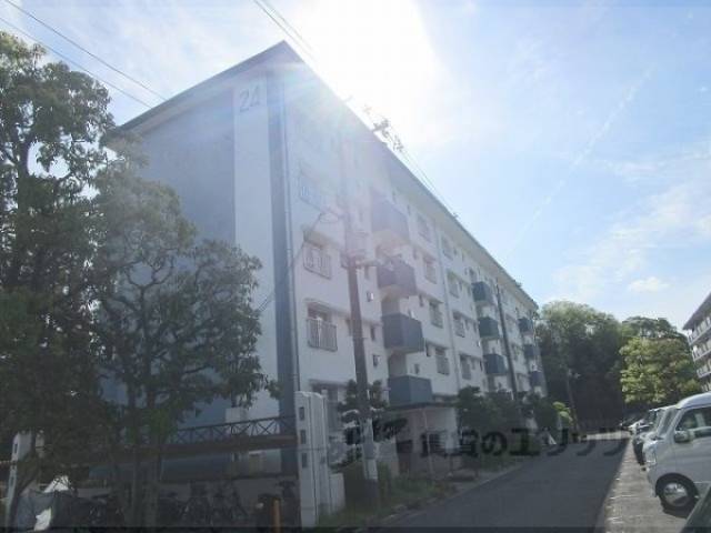 保津川団地２４号棟外観写真1