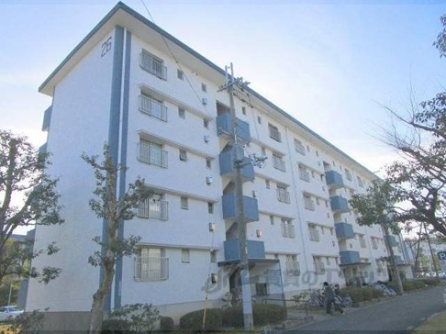 保津川団地２６号棟外観写真2