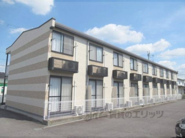 レオパレスメゾンこなん外観写真1