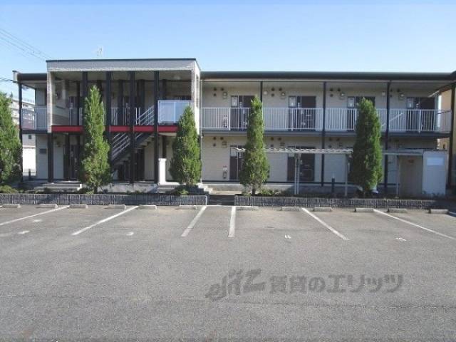 レオパレスメゾンこなん２外観写真1