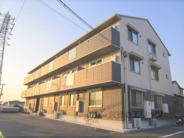 ハンズレジデンス泉外観写真2