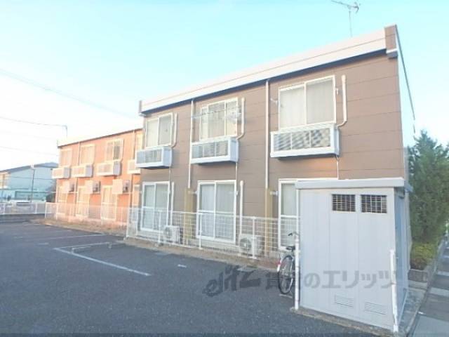 レオパレス弘洋外観写真3