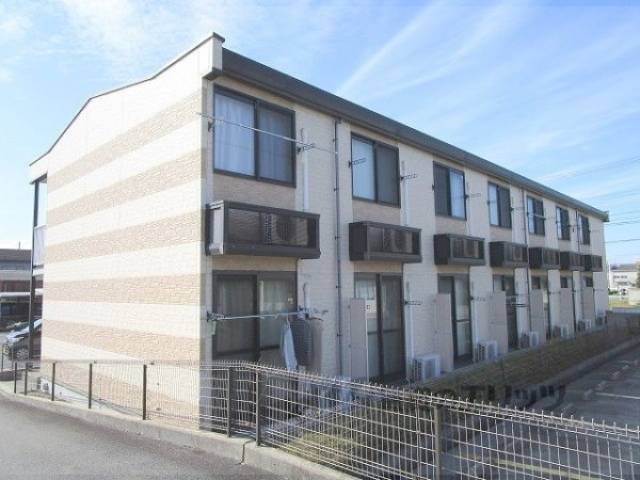 レオパレスステランテ外観写真3