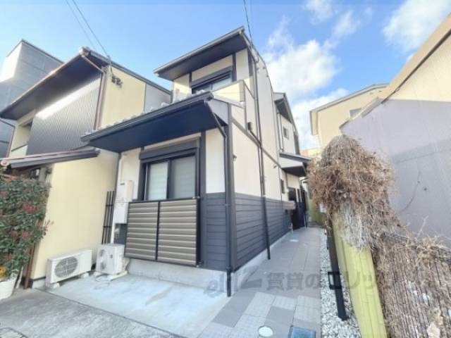 イロハプラス二条外観写真2