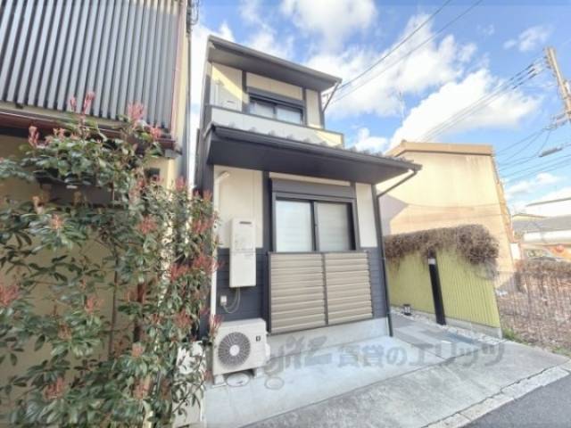 イロハプラス二条外観写真3