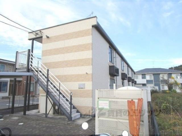 レオパレスファイナルコート外観写真1