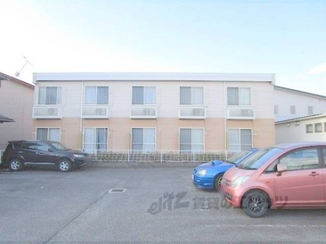 レオパレス水口外観写真3