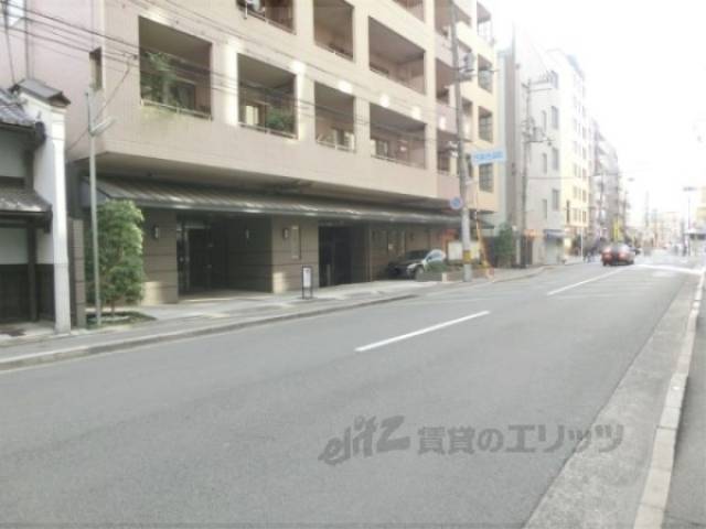 ルネス・ピース四条烏丸外観写真3