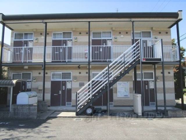 レオパレス滋賀外観写真2