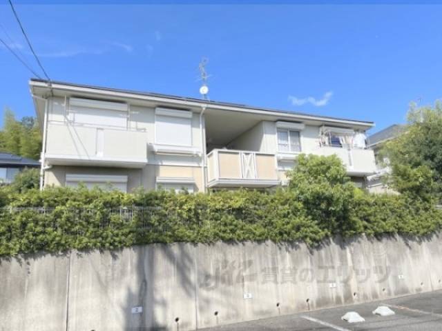 ファミールＡ・Ｂ外観写真1