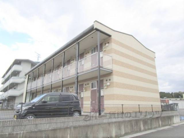 レオパレスあけぼの外観写真2