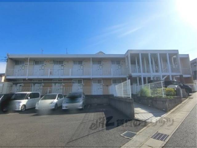 レオパレスオン　ザ　ヒル外観写真2