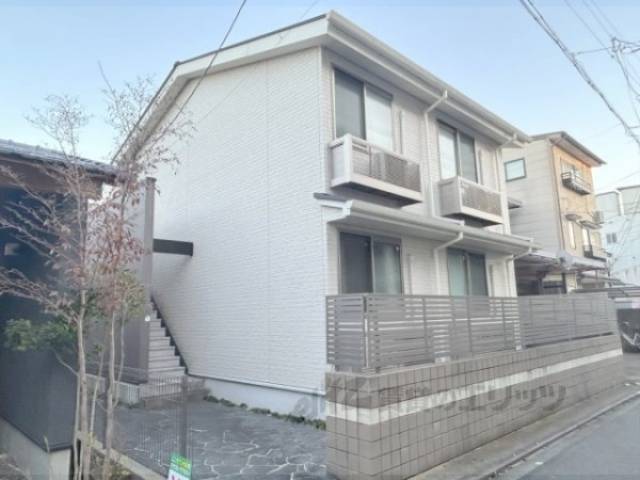 レオパレス西ノ京吽外観写真1