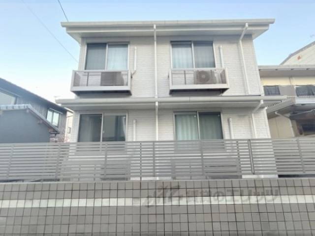 レオパレス西ノ京吽外観写真2
