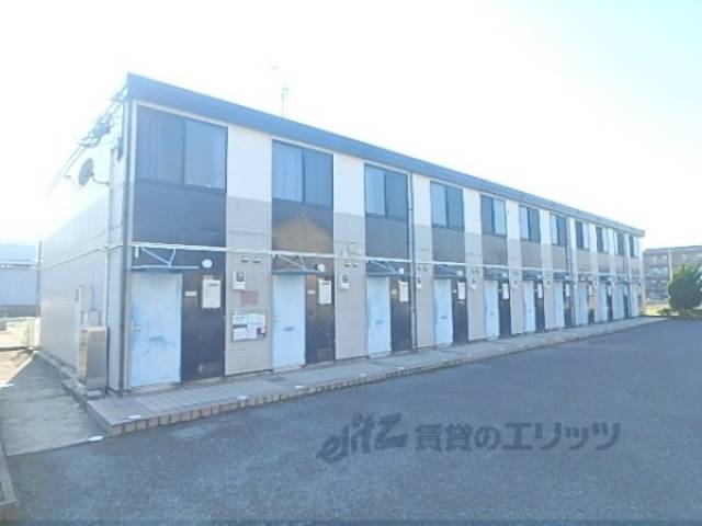 レオパレス小柿外観写真2