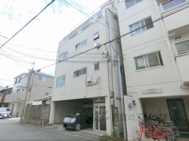 奥村マンション外観写真1