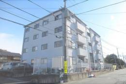 シャトウ名坂マンション外観写真