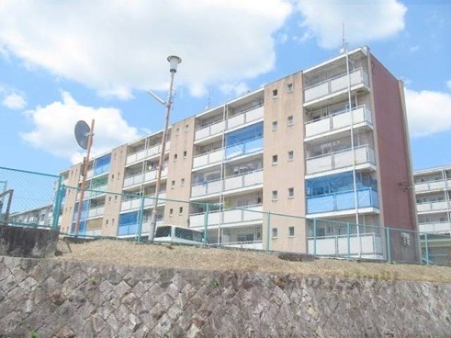 ビレッジハウス岩根２号棟外観写真2