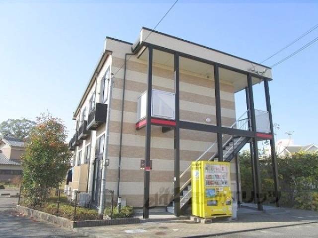 レオパレス水口綾野外観写真2