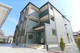 グランドゥール京田辺外観写真